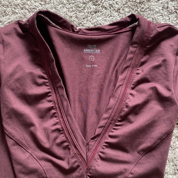 Good American Low down V neck maroon bodysuit size 0 - Picture 6 of 6